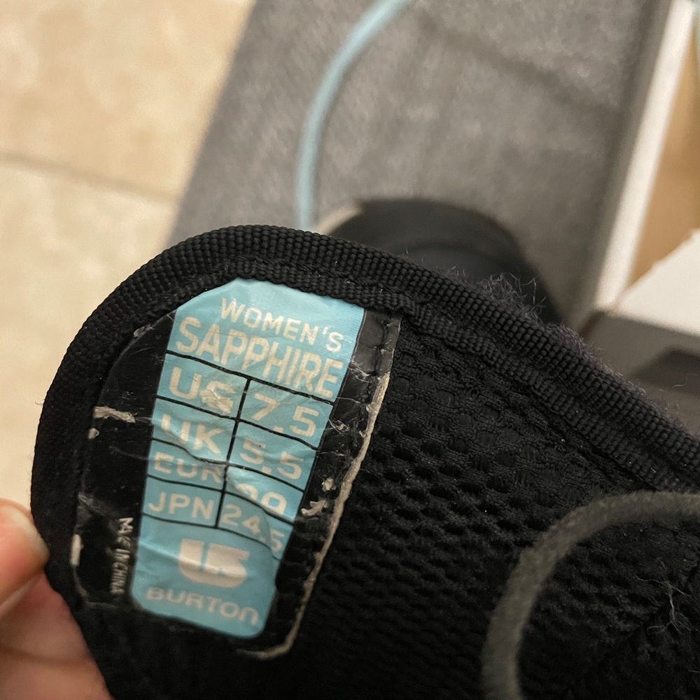 Woman’s Snowboard Boots